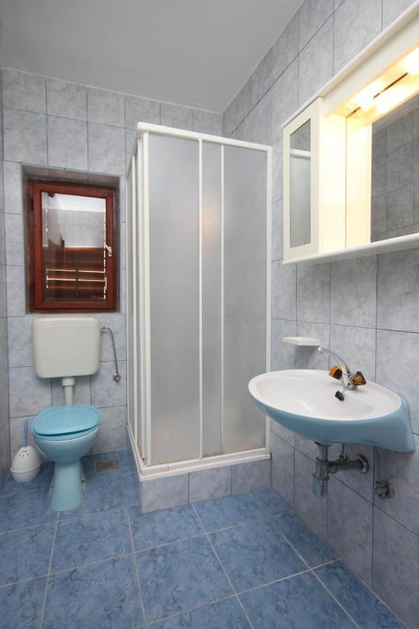 Rooms By The Sea Kustici, Pag - 6288 ภายนอก รูปภาพ